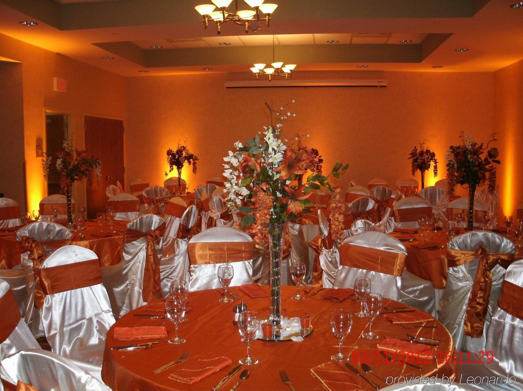 Holiday Inn Rocky Mount I-95 @ Us 64 By Ihg Exterior foto